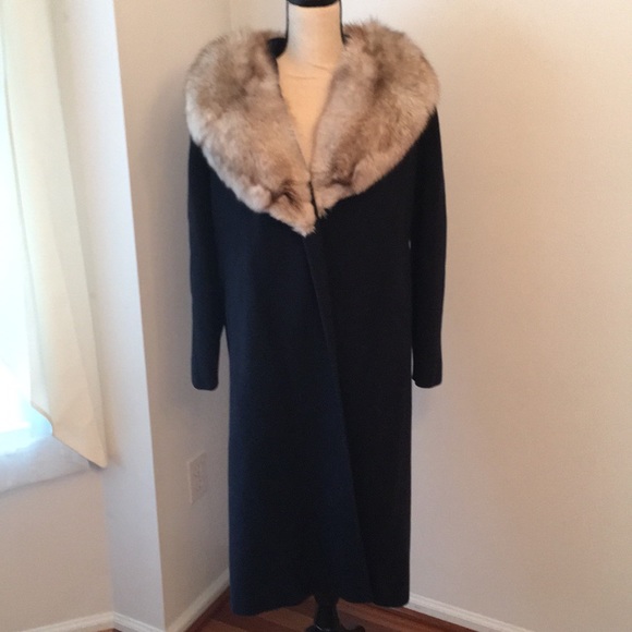 The J.L. Hudson company Jackets & Blazers - Vintage 100% imported CASHMERE/FOX coat